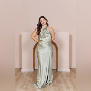 Revelry Athena Bridesmaid dress - Size 4